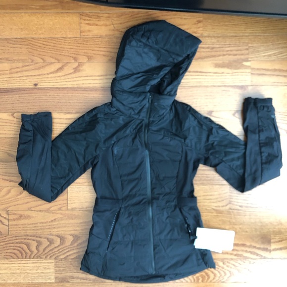 Lululemon Down for It All 700-Down-Fill Black Hooded Jacket Women's Size 4 NWT - Picture 12 of 12